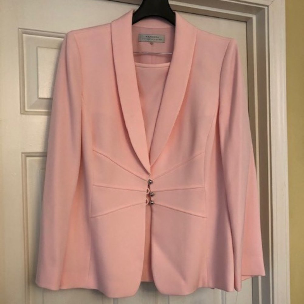 Tahari Skirt Suit